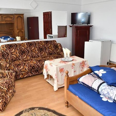 Hostel Casa Simescu I Caransebeş Exteriér fotografie