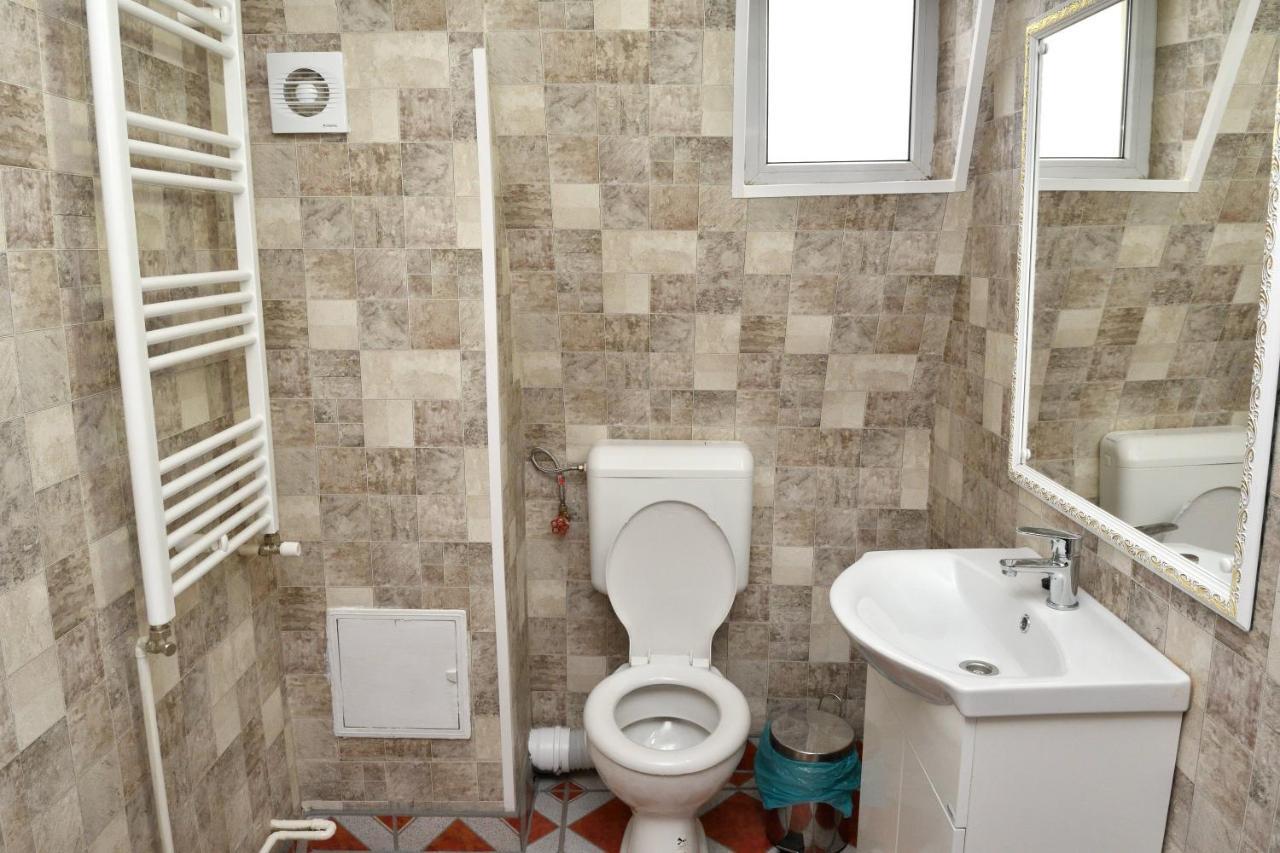 Hostel Casa Simescu I Caransebeş Exteriér fotografie