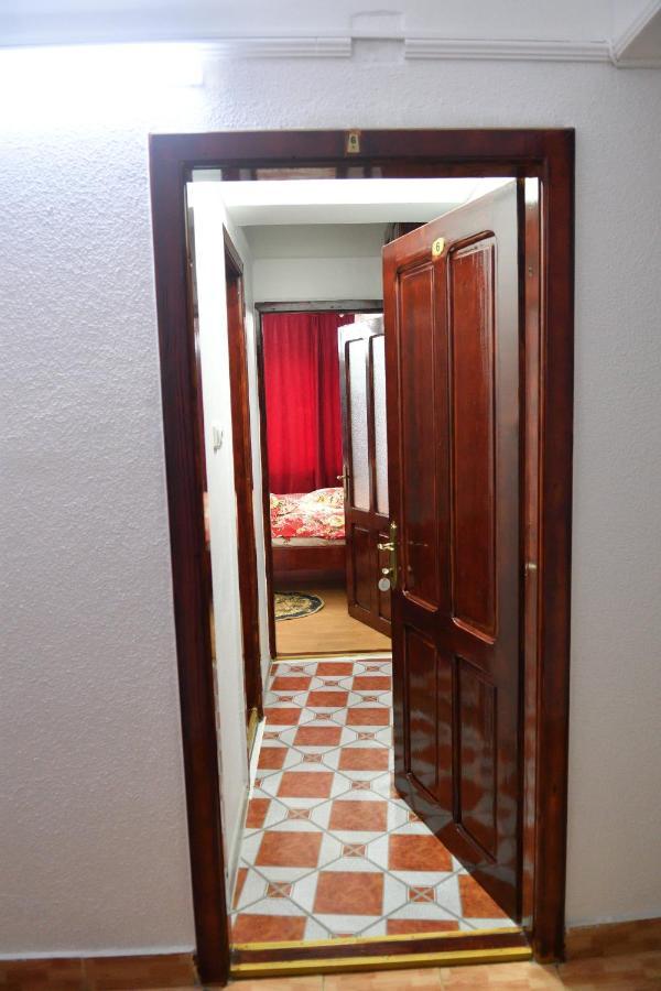 Hostel Casa Simescu I Caransebeş Exteriér fotografie