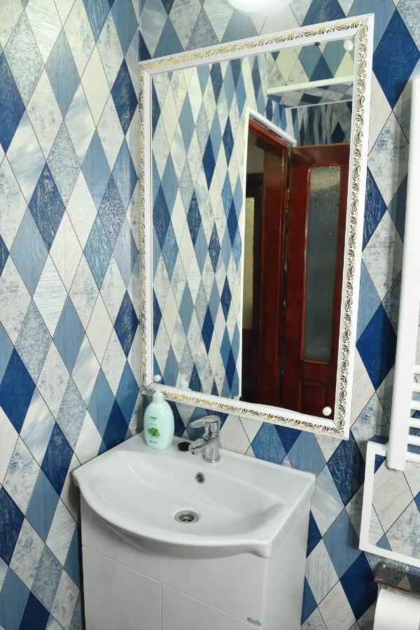 Hostel Casa Simescu I Caransebeş Exteriér fotografie